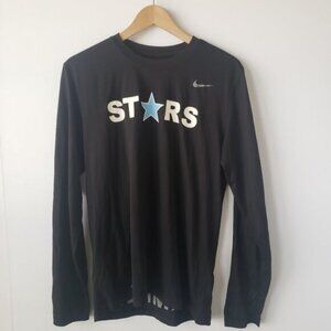 Nike Dri Fit Womens Long Sleeve stars The nike tee size M